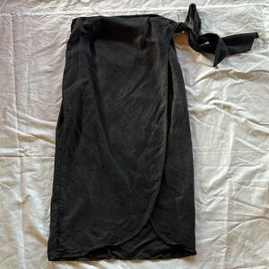 Reformation linen wrap skirt sz large